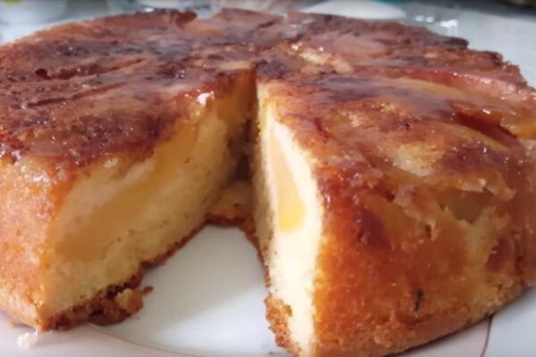 Apple Upside Down Cake, homemade and freshly served