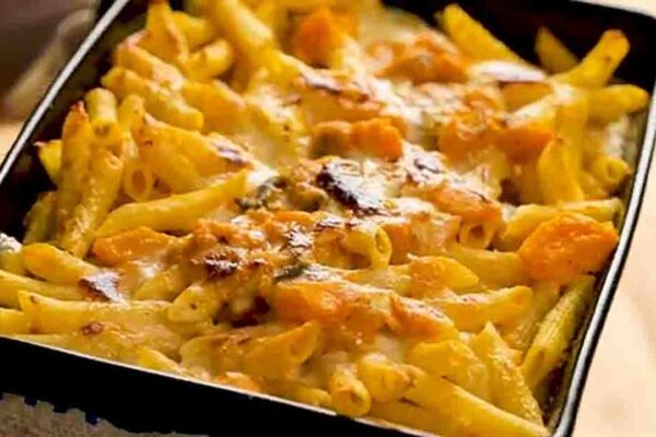 Baked Pasta with Butternut Squash, homemade and freshly served