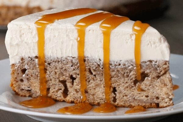 Banana Bread Bottom Cheesecake, homemade and freshly served