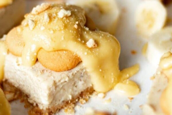 Banana Pudding Cheesecake Squares, homemade and freshly served