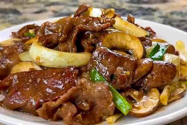 30-Minute Beef & Vegetable Stir-Fry, homemade and freshly served