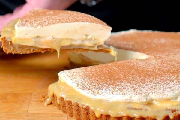 Best Banoffee Pie, homemade and freshly served