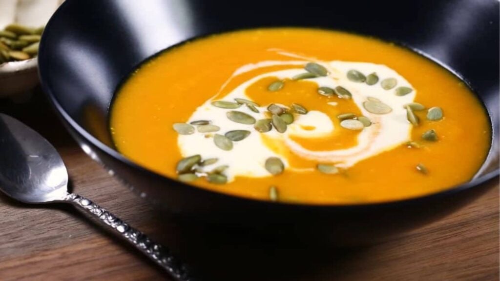 Best Carrot Ginger Soup, homemade and freshly served
