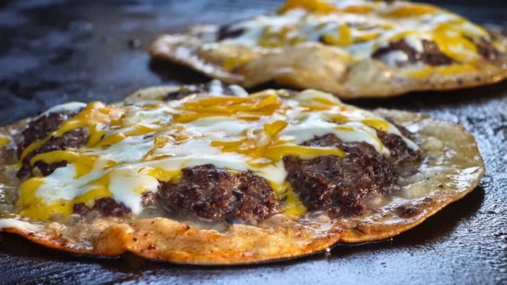 Best Cheeseburger Tacos, homemade and freshly served