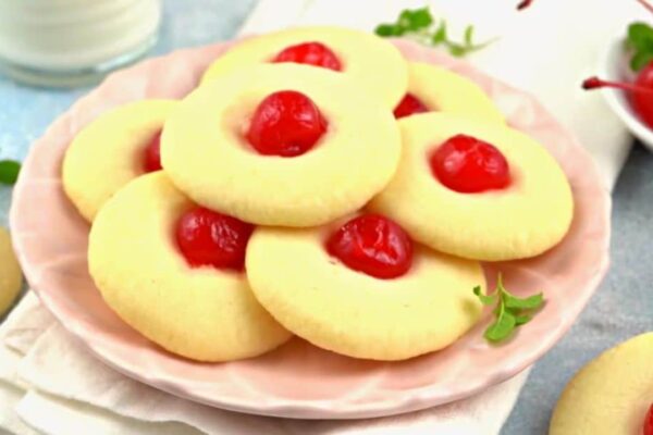 Best Homemade Cherry Almond Shortbread Cookies, homemade and freshly served