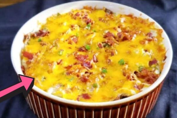 Best Loaded Baked Potato Casserole, homemade and freshly served