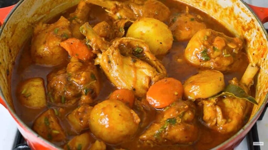Best Spicy Chicken Stew, homemade and freshly served