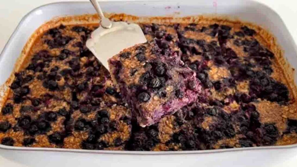 Blueberry Pie Baked Oats Casserole, homemade and freshly served
