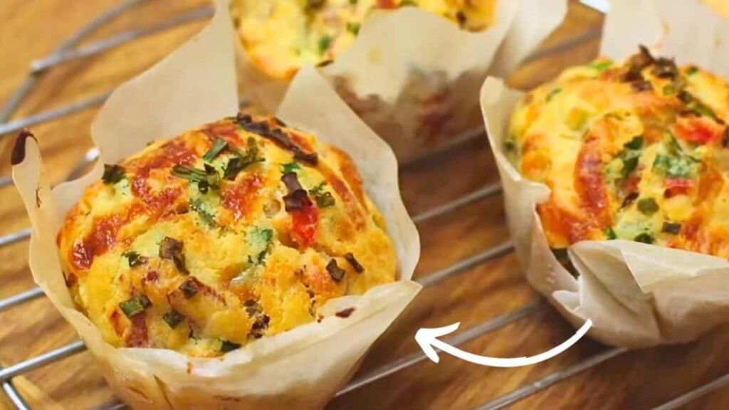 Breakfast Pizza Muffins, homemade and freshly served