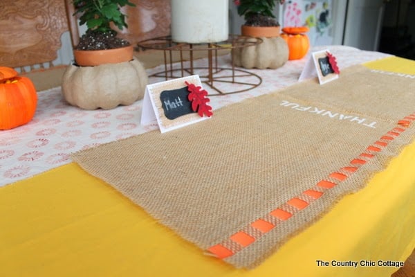 DIY Burlap Placemats - DIY Napkins and Placemats DIY Burlap Placemats - DIY Napkins and Placemats