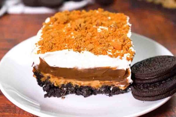 Butterfinger Lush, homemade and freshly served