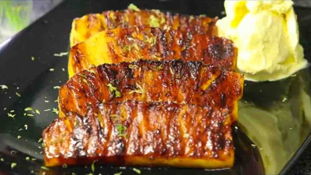 Caramelized Cinnamon Pineapple, homemade and freshly served