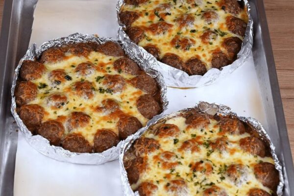 Cheesy Potato Beef Meatballs, homemade and freshly served