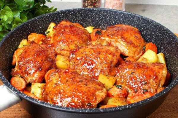 Easy Chicken With Potatoes and Carrots, homemade and freshly served