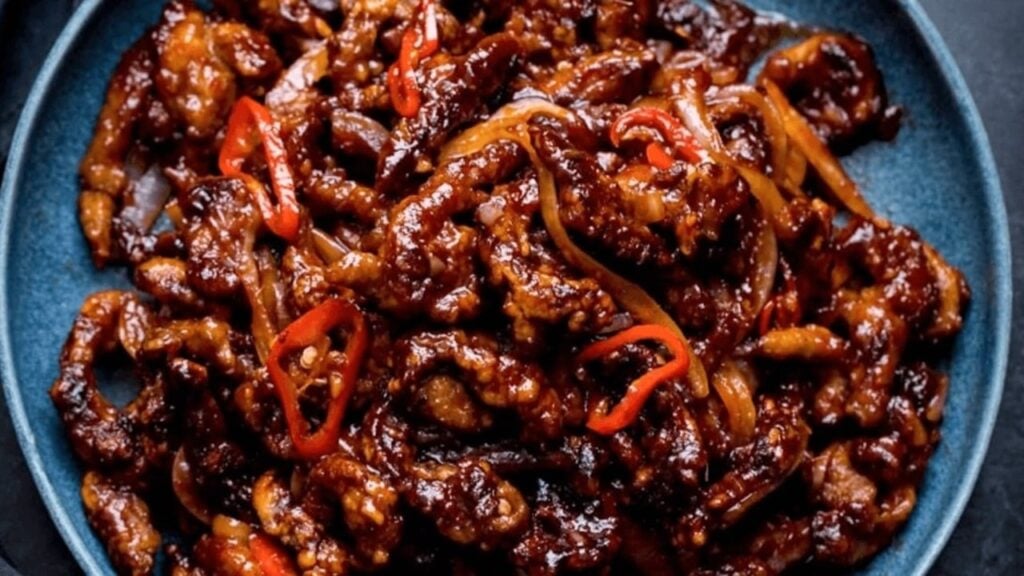 Chili Beef, homemade and freshly served