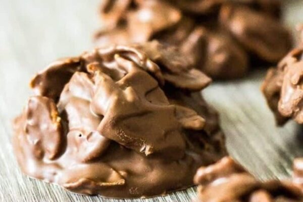 Chocolate Cornflake Cookies, homemade and freshly served