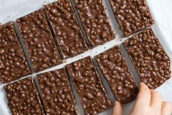 4-Ingredient Chocolate Rice Krispie Bars, homemade and freshly served