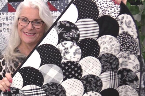 Finished Easier Way to Make a Clamshell Quilt, a completed DIY project