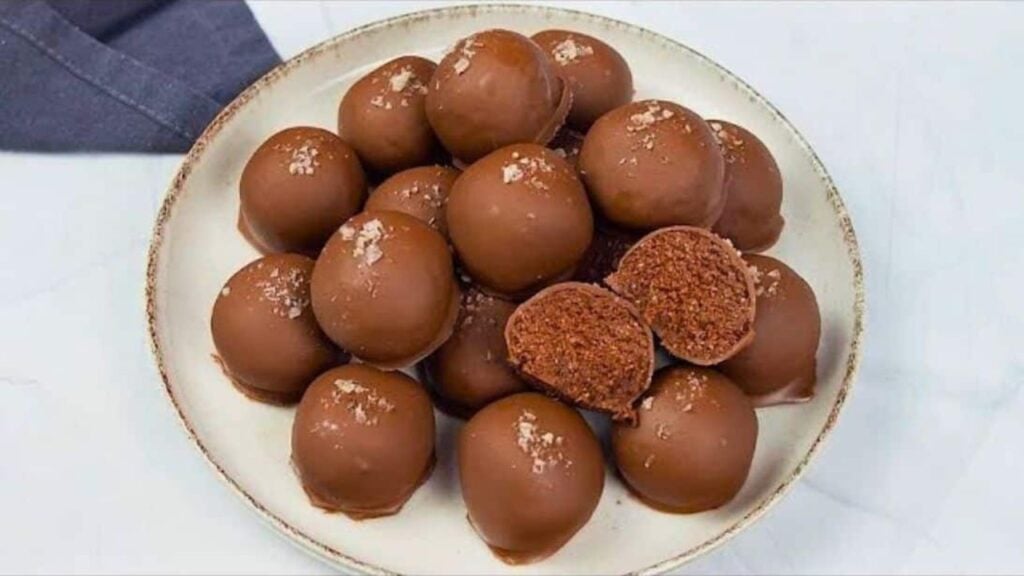 Coconut Brownie Truffles, homemade and freshly served
