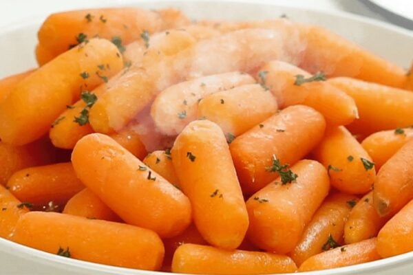 Copycat Cracker Barrel Carrots, homemade and freshly served