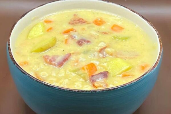 Corn Chowder With Bacon and Potatoes, homemade and freshly served