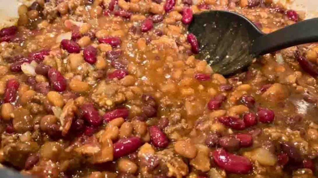 Cowboy Beans with Bacon & Beef, homemade and freshly served
