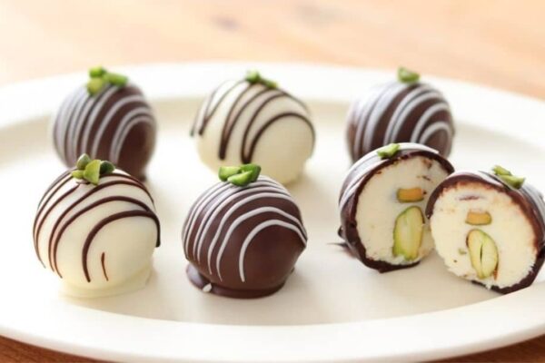 Cream Cheese Chocolate Truffle, homemade and freshly served