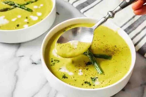 Creamy Asparagus Soup, homemade and freshly served