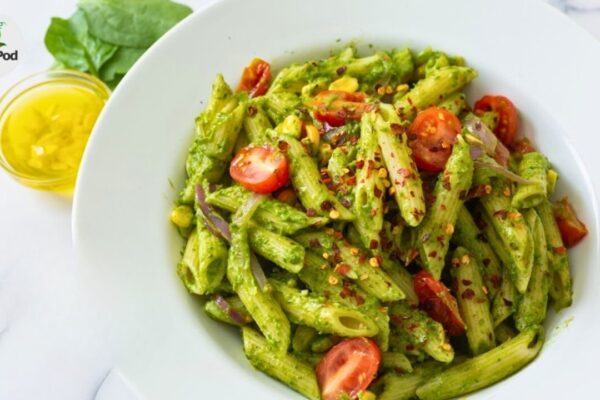 Creamy Avocado Spinach Pasta, homemade and freshly served
