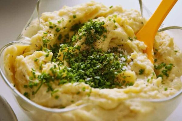 Creamy Buttermilk Mashed Potatoes, homemade and freshly served
