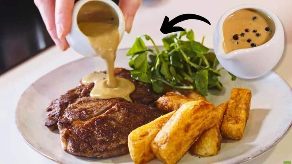 Creamy Peppercorn Sauce, homemade and freshly served