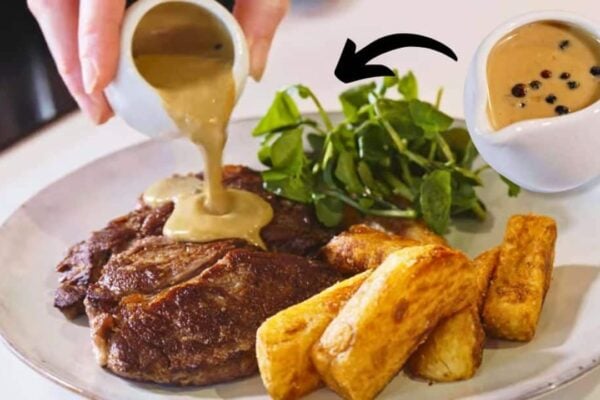 Creamy Peppercorn Sauce, homemade and freshly served