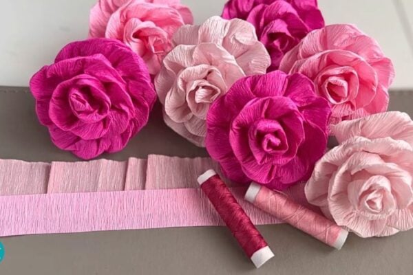 Crepe Paper Flowers Tutorial For Beginners — easy step-by-step DIY tutorial.