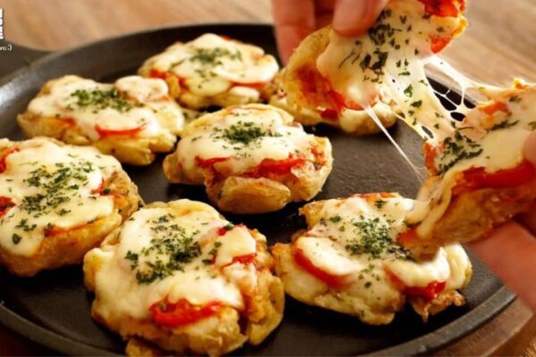 Crispy and Soft Mini Potato Pizza, homemade and freshly served