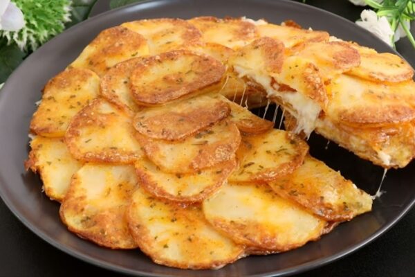 Crispy Cheese Potato Pie, homemade and freshly served