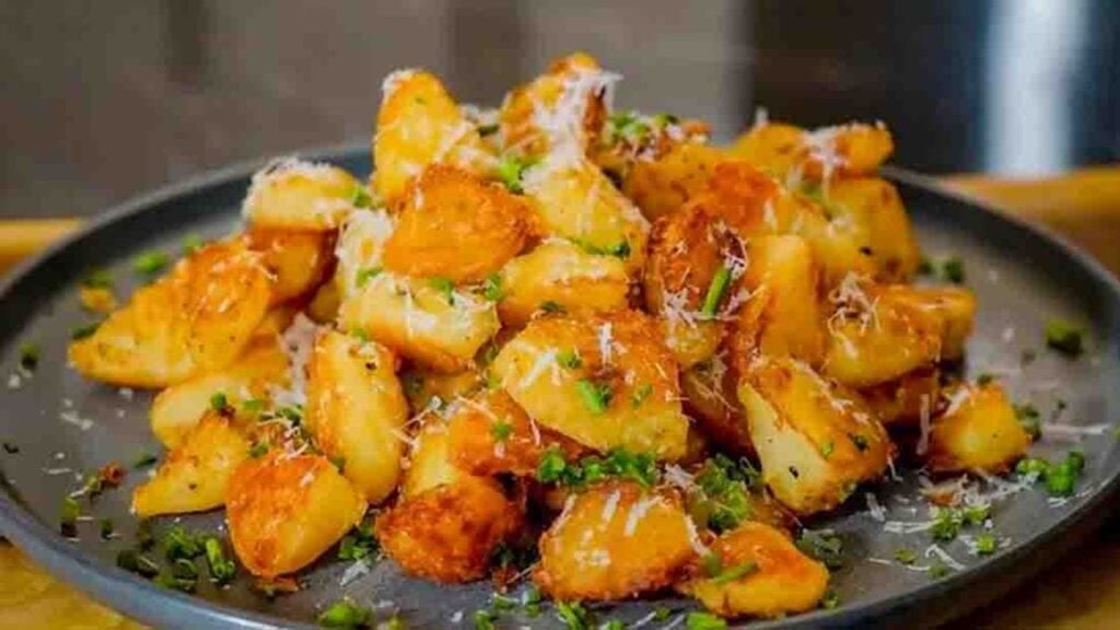 Crispy Duck Fat Potatoes, homemade and freshly served
