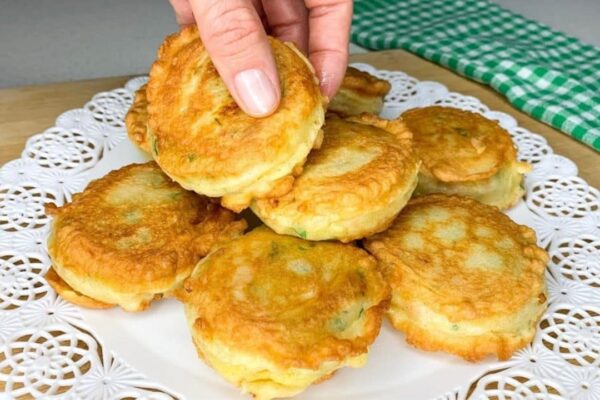 Crispy Pan-Fried Potato Cake, homemade and freshly served