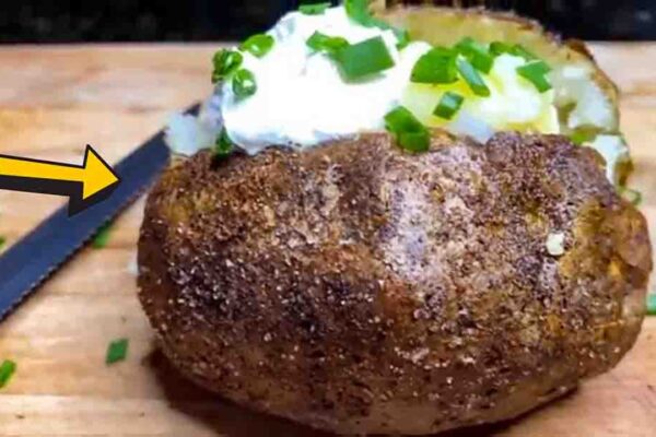 Crispy Skin Baked Potato, homemade and freshly served
