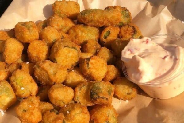 Crispy Southern Fried Okra, homemade and freshly served
