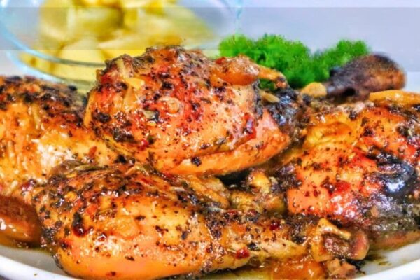 Crockpot Italian Garlic Chicken, homemade and freshly served