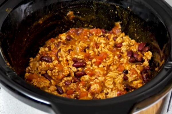 Homemade Crockpot Turkey Chili, homemade and freshly served