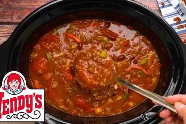 Crockpot Wendy’s Chili, homemade and freshly served