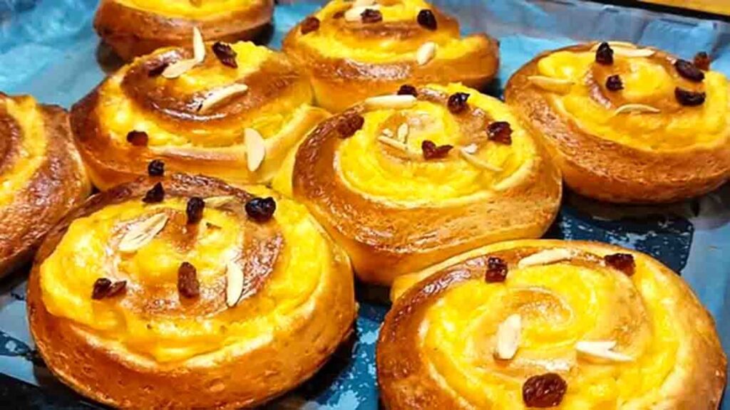 Soft & Creamy Custard Rolls, homemade and freshly served