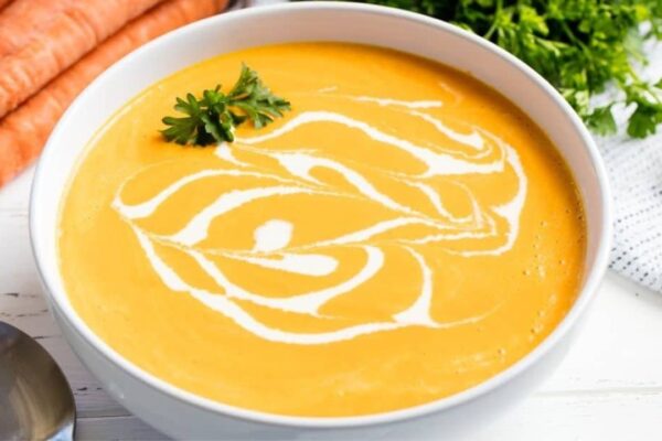 Deliciously Creamy Carrot Soup in 3 Steps, homemade and freshly served