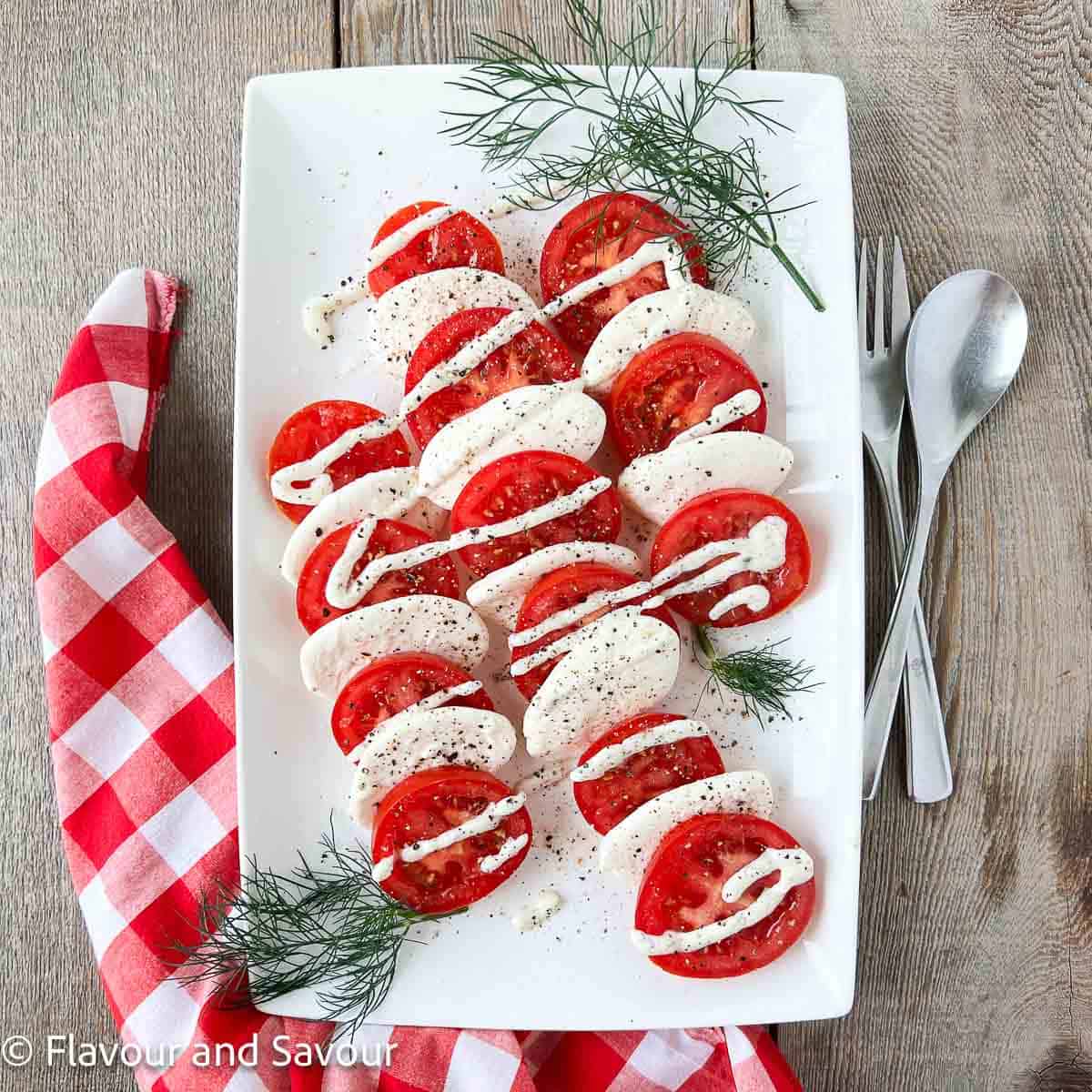Easy Dinners - Caprese Salad - Fresh Tomato Mozzarella Salad Easy Dinners - Caprese Salad - Fresh Tomato Mozzarella Salad
