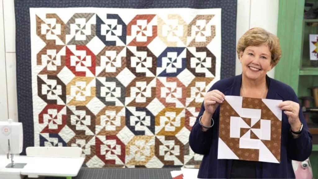 Finished Disappearing Double Pinwheel Quilt With Jenny Doan, a completed DIY project