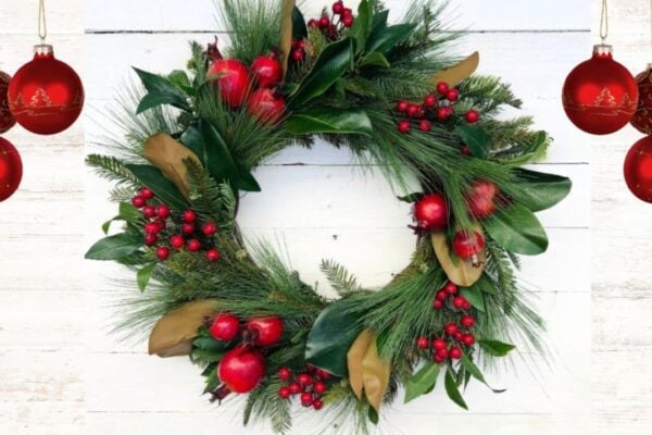 Finished DIY Christmas Wreath With Pomegranates, a completed DIY project