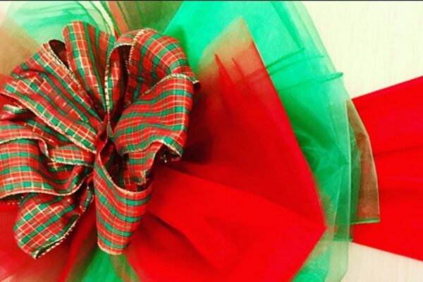 Finished 7 Easy Christmas Bows With No Bow Maker, a completed DIY project