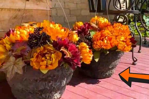 Finished DIY Easy Fall Hanging Baskets, a completed DIY project