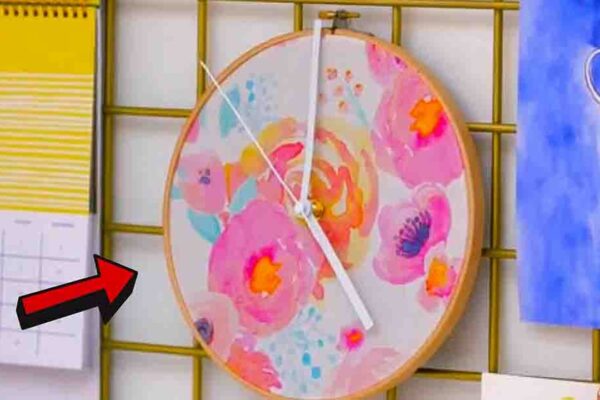 Finished DIY Embroidery Hoop Clock, a completed DIY project